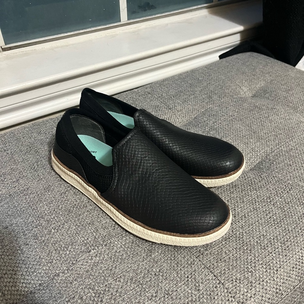 Dr. Scholl's Black Slip-On Women's Loafers with Cream Sole